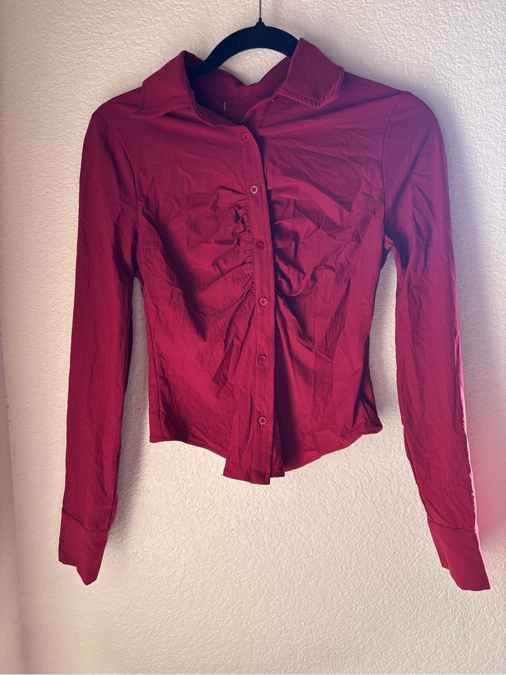 Women's burgundy Button-Front Long Sleeve Top